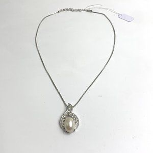 Fifth Ave Necklace
